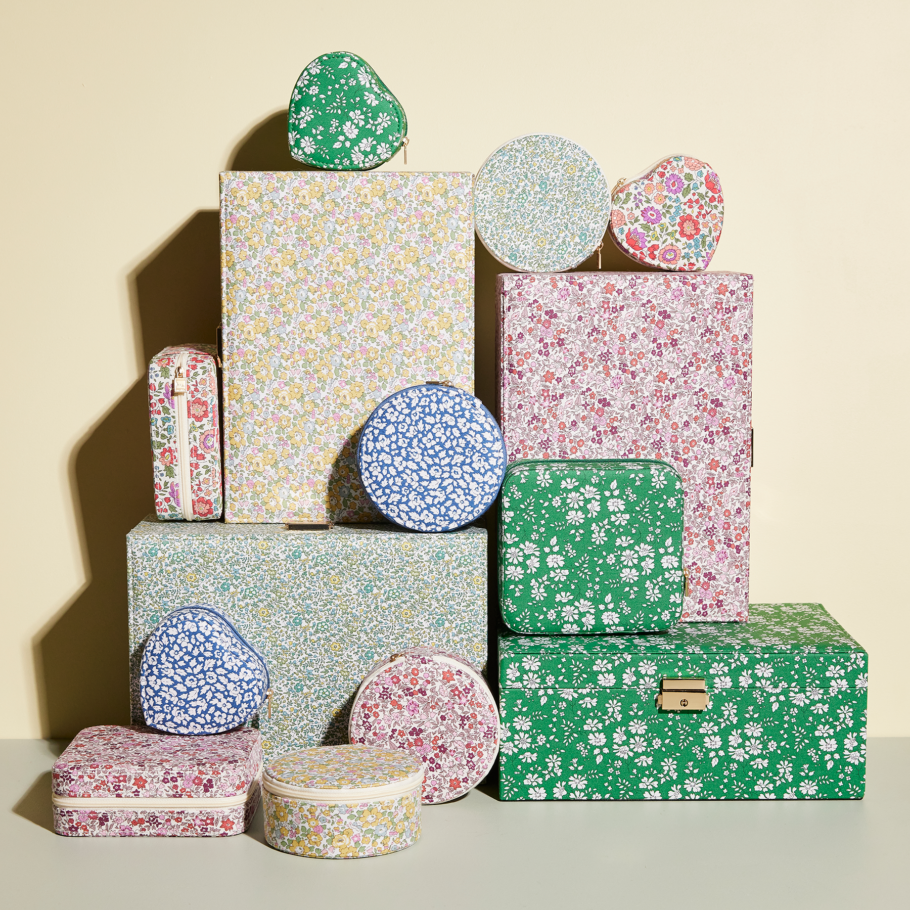 JEWELRY BOX ROUND MW LIBERTY DANJO