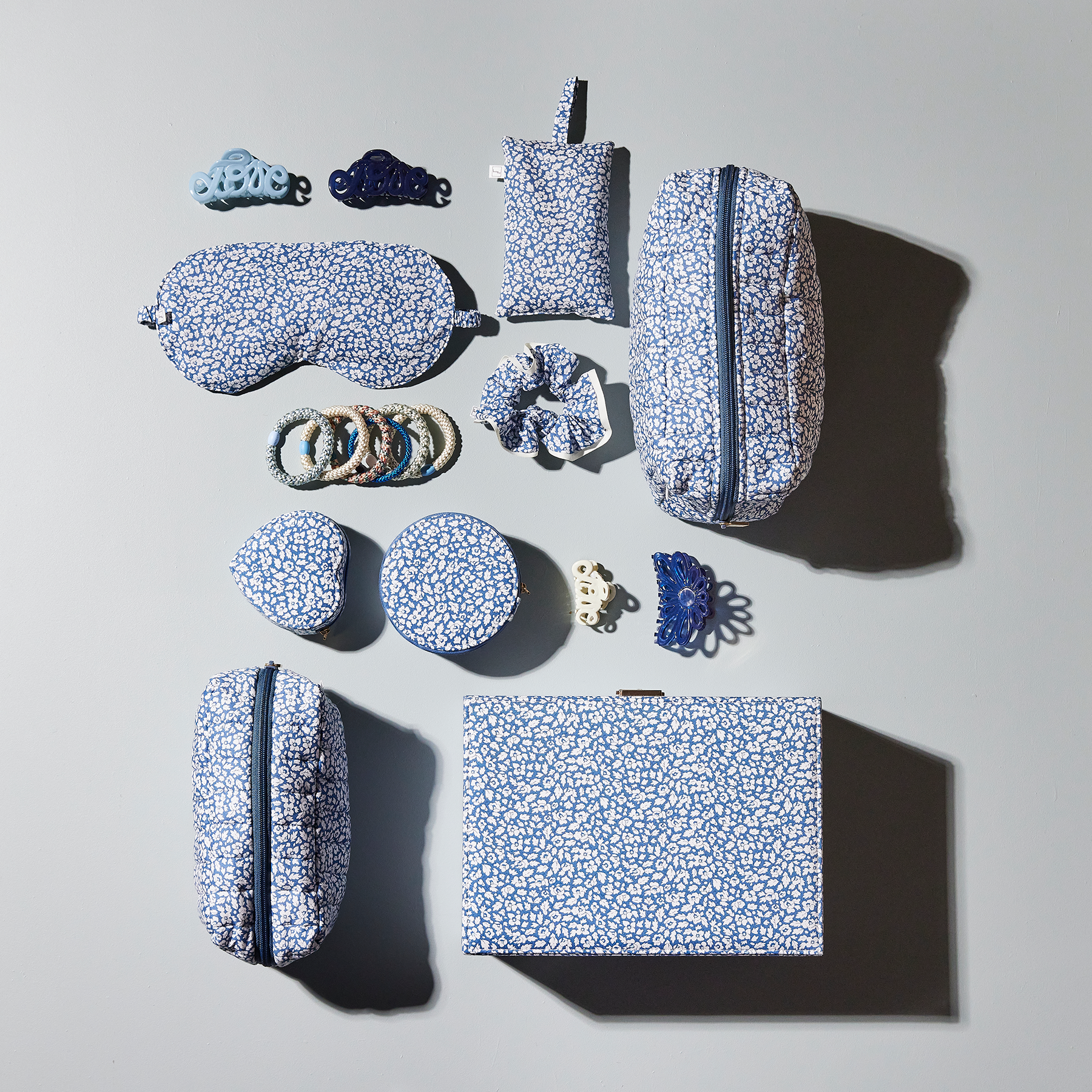 EYE MASK MW LIBERTY FEATHER BLUE