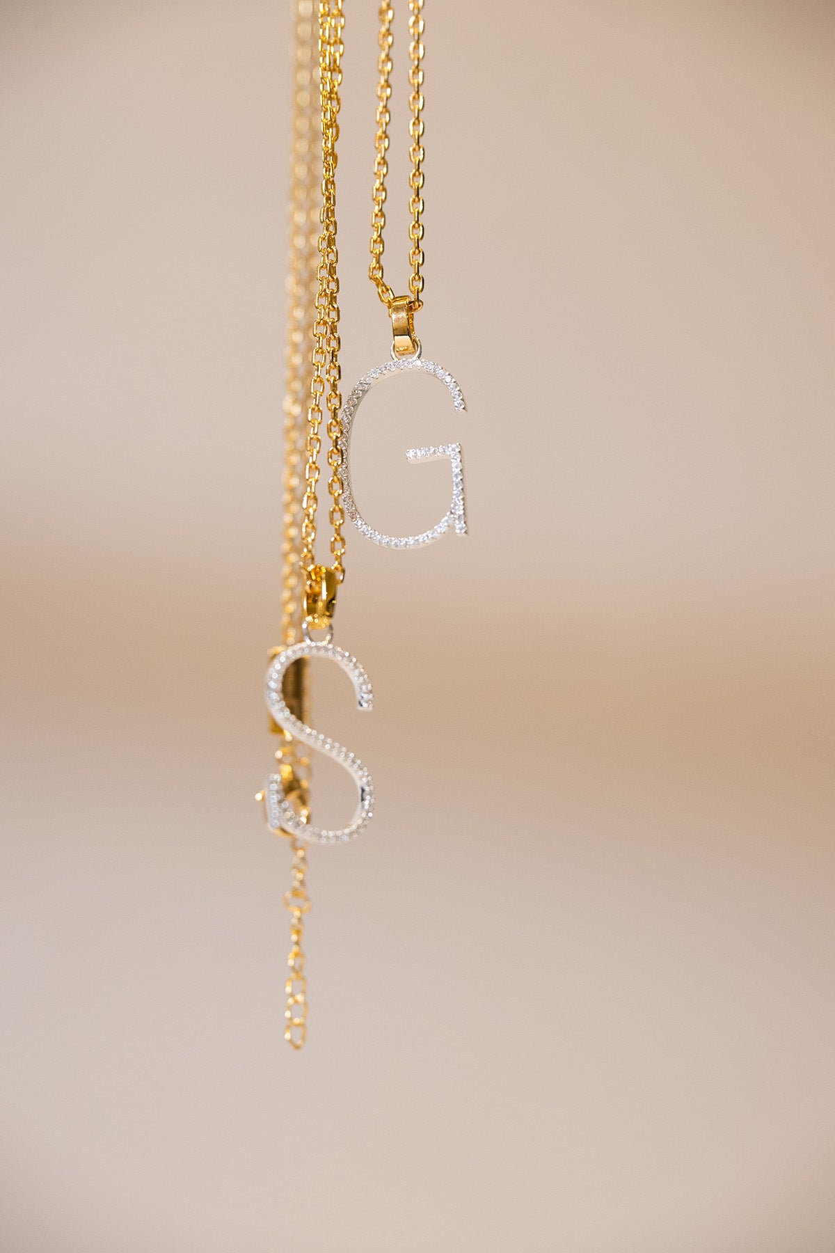 LARGE LETTER CHARM G