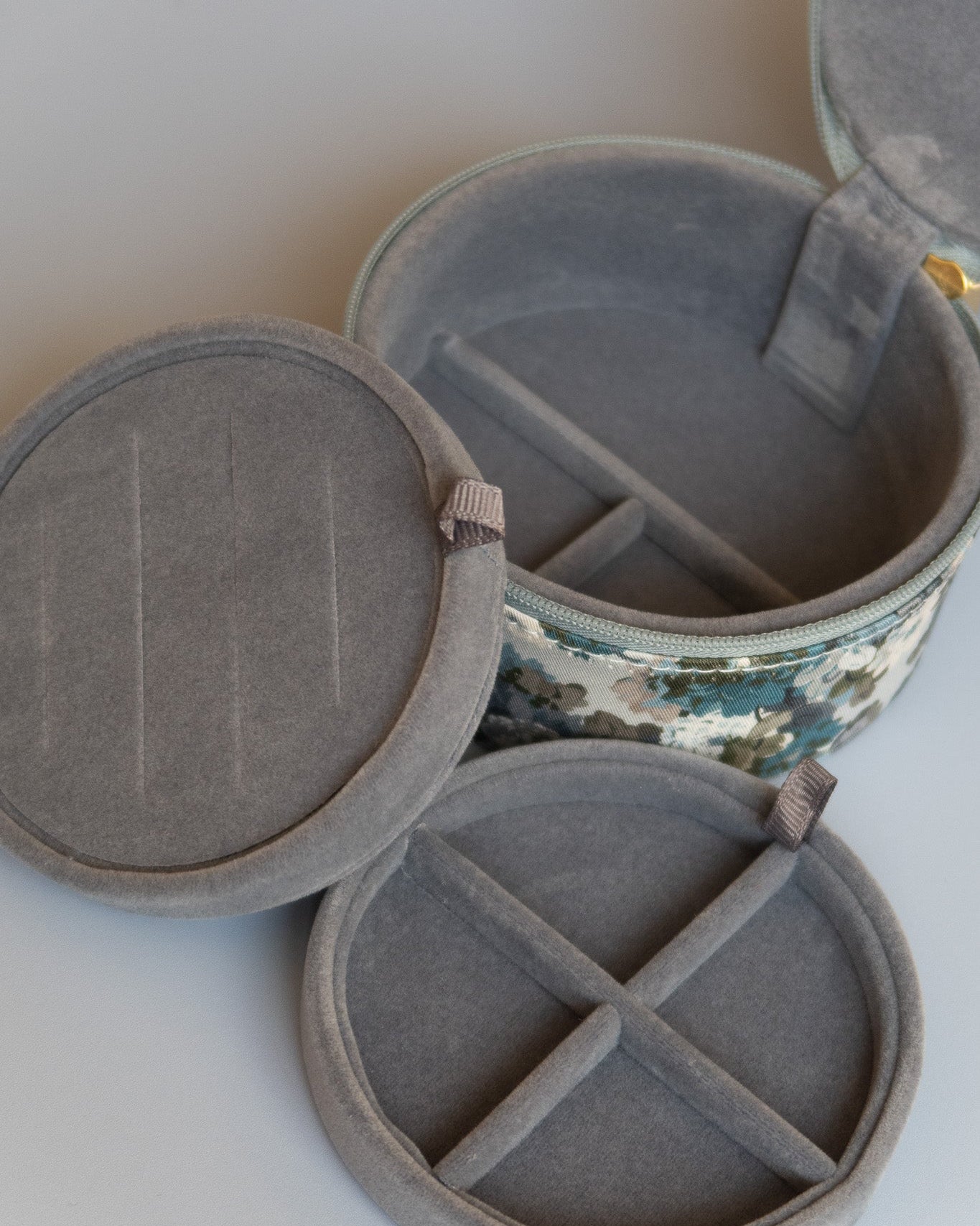 JEWELRY BOX ROUND MW LIBERTY CHATSWORTH GARDEN