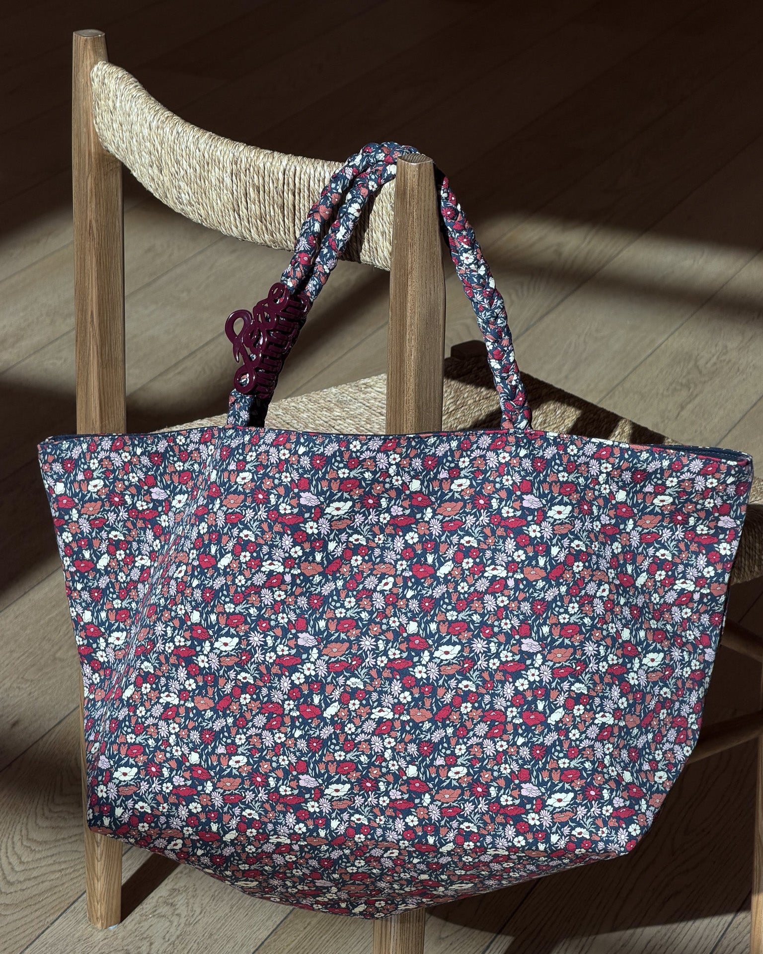 SHOPPER MW LIBERTY PETAL DAISY