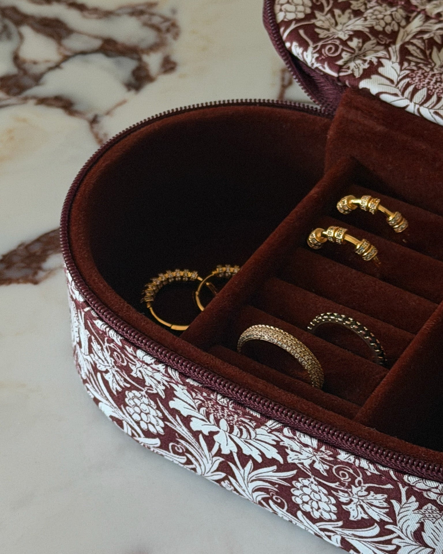 JEWELRY BOX OVAL MW LIBERTY MORTIMER