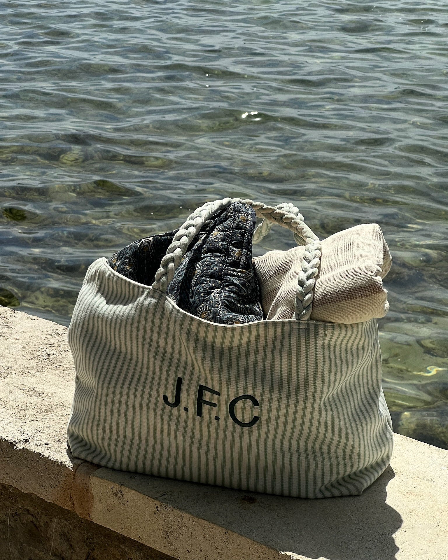 SHOPPER MW TICKING STRIPE DUSTY GREEN