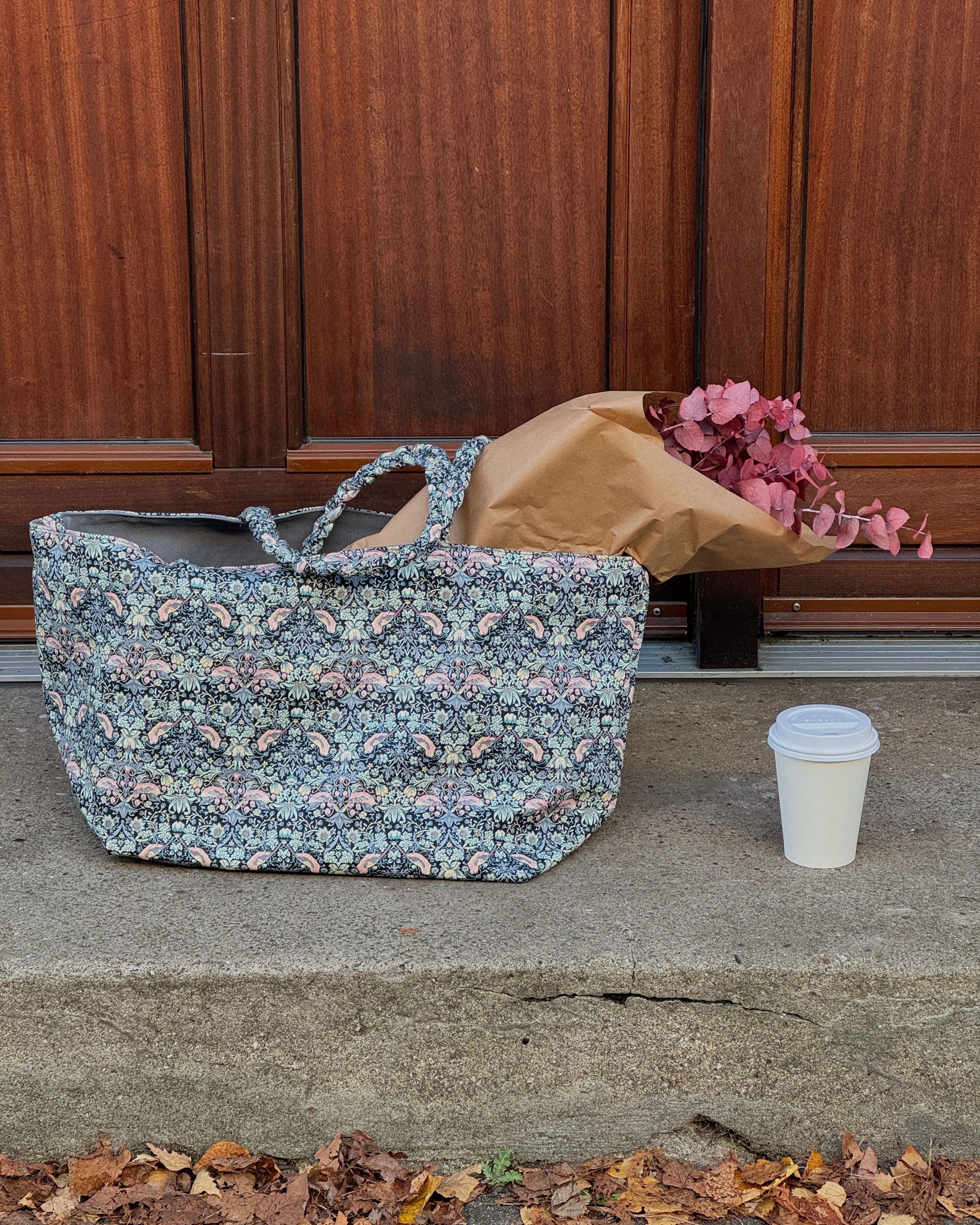 SHOPPER MW LIBERTY STRAWBERRY THIEF BLACK